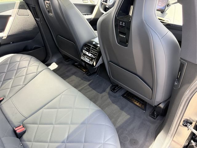 Certified 2023 BMW iX xDrive50 w/ Premium Package AWD/4WD image 16