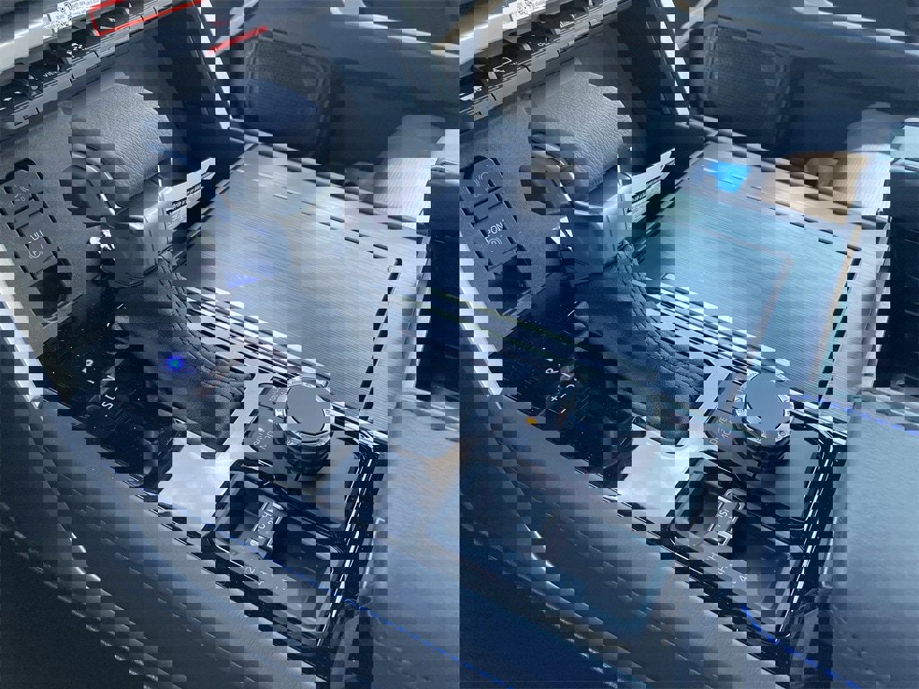 New 2025 Toyota Tundra Platinum image 25