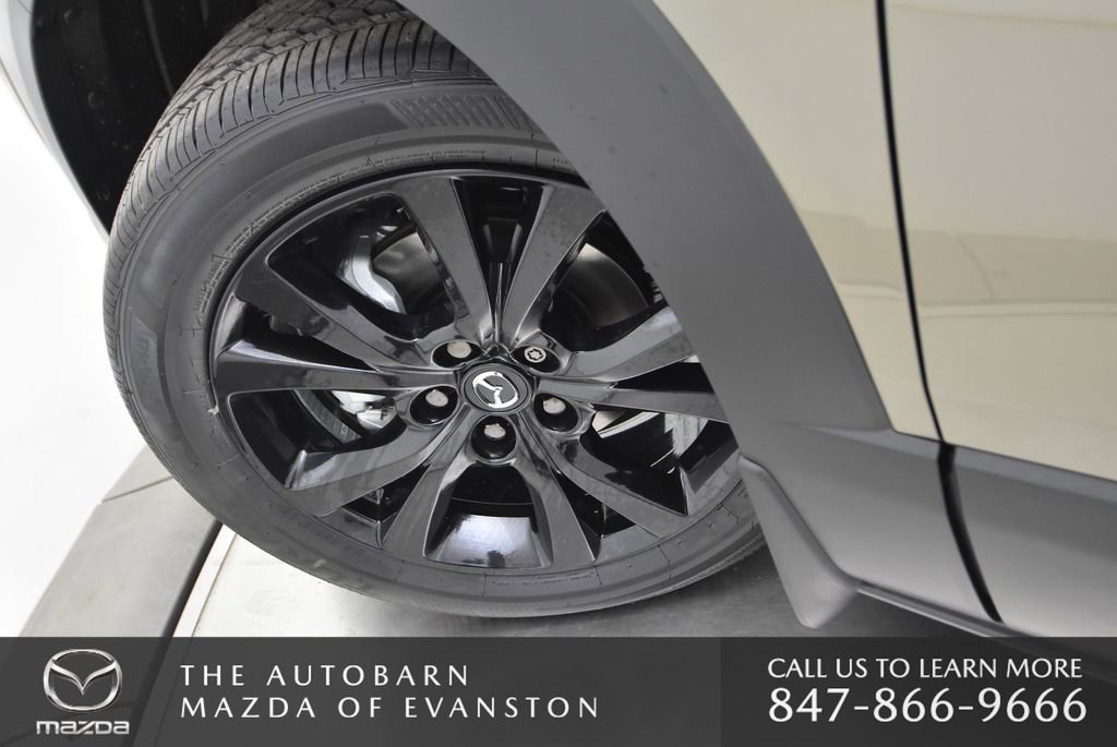 Certified 2025 MAZDA CX-30 Carbon image 30