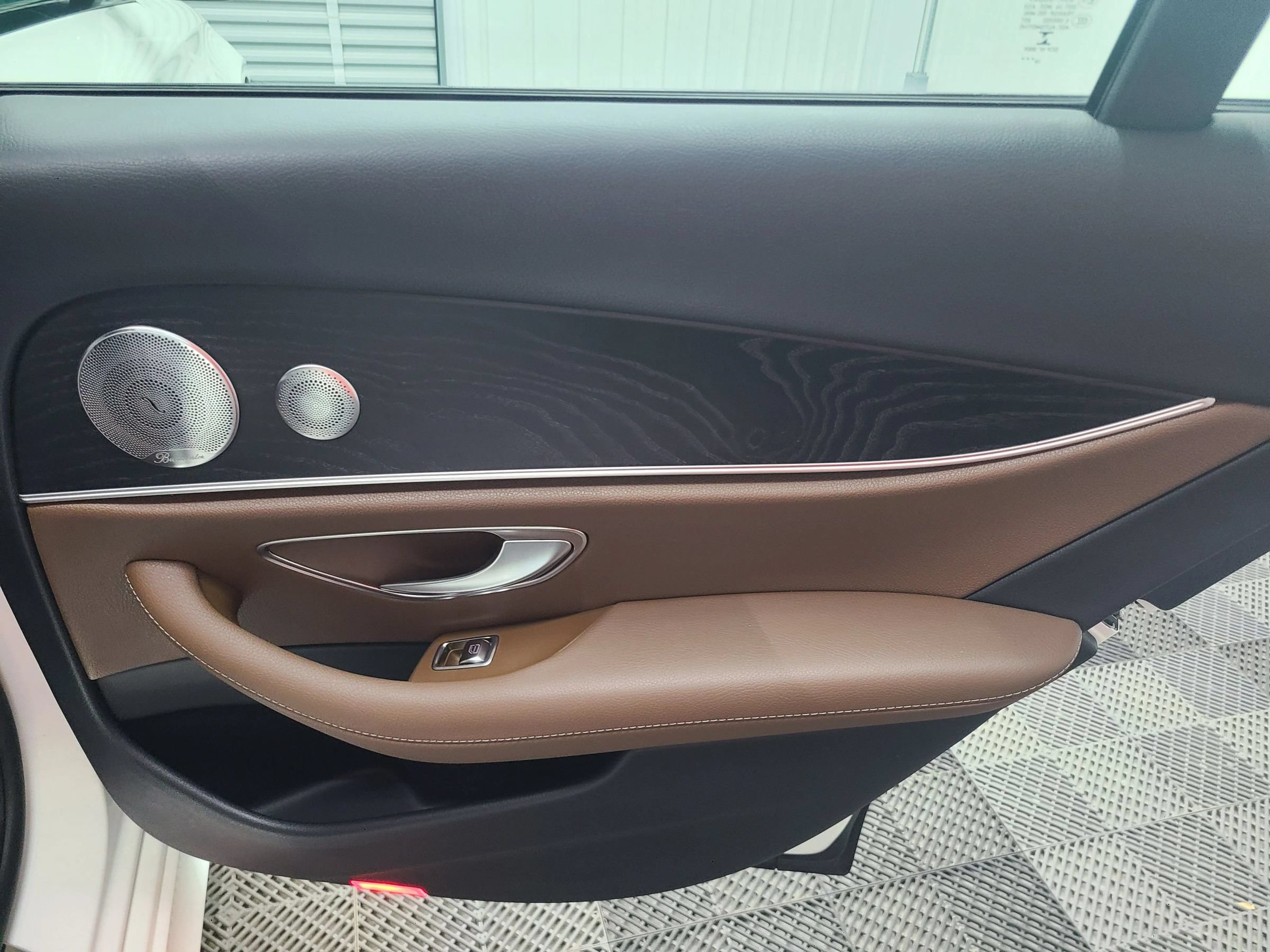 Used 2019 Mercedes-Benz E 300 4MATIC w/ Premium 1 Package image 39