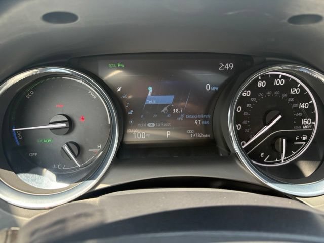 Used 2019 Toyota Camry XLE FWD image 27