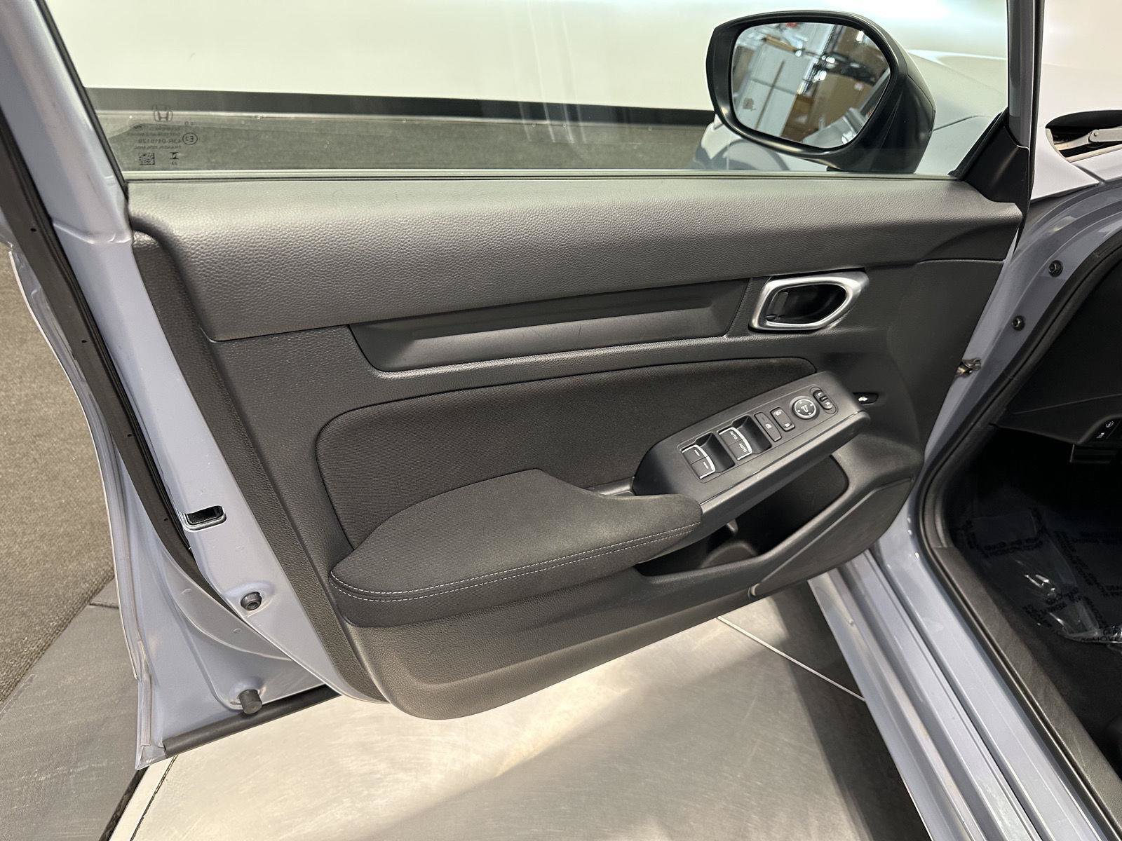 Certified 2024 Honda Civic Sport image 9