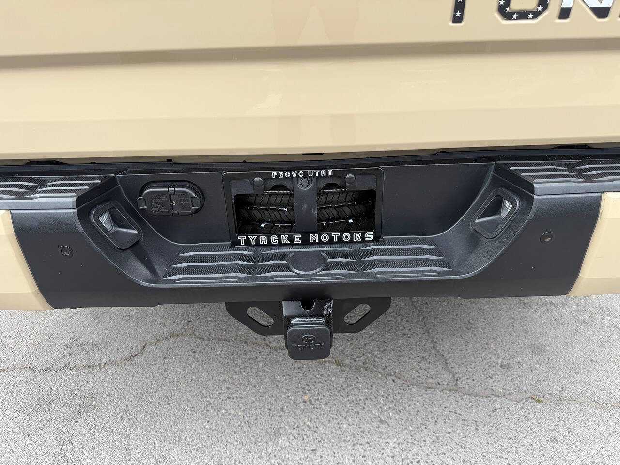 Used 2017 Toyota Tundra Limited w/ Limited Premium Package AWD/4WD image 53