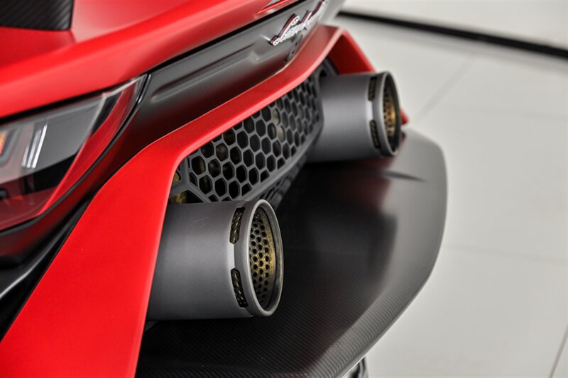 Used 2019 Lamborghini Aventador SVJ AWD/4WD image 20