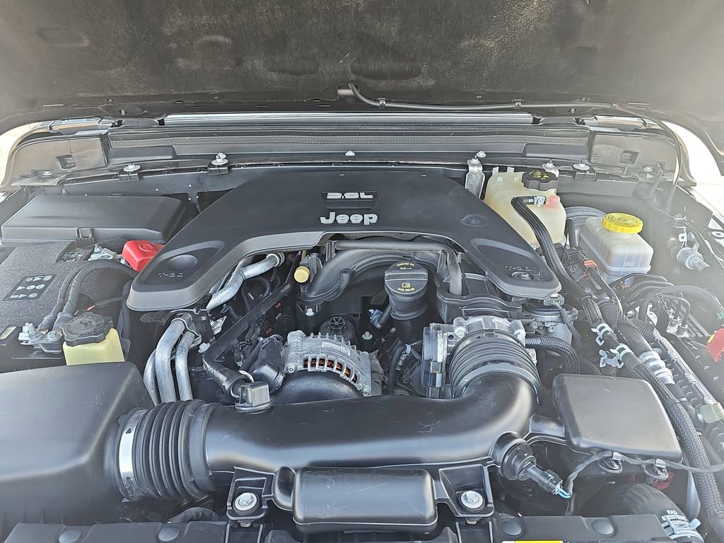 Used 2018 Jeep Wrangler Unlimited Rubicon AWD/4WD image 29