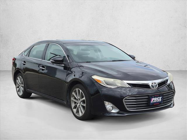 Used 2015 Toyota Avalon XLE Touring FWD image 3