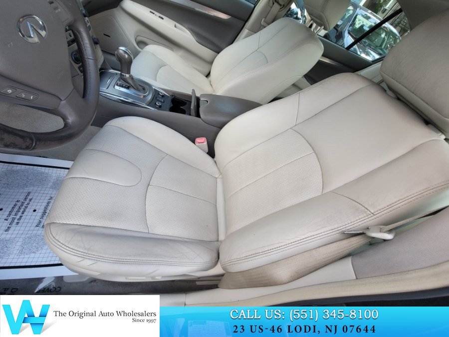 Used 2015 INFINITI Q40 AWD w/ Navigation Package image 14