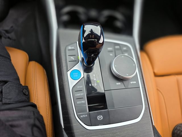 Used 2023 BMW i4 eDrive40 RWD image 32