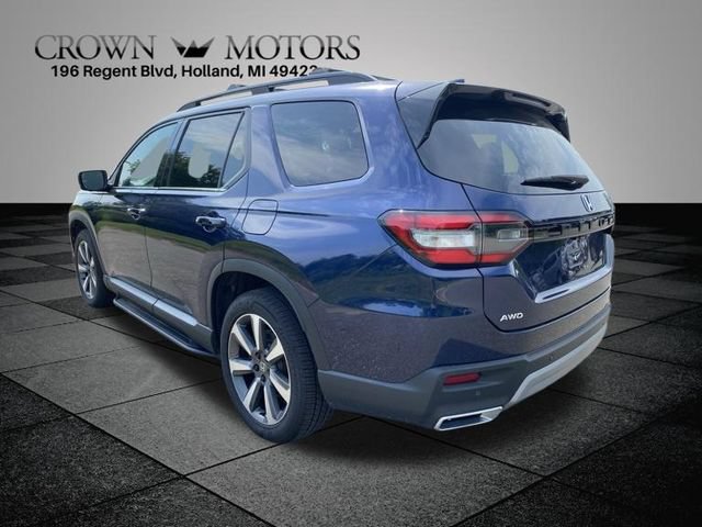 Used 2024 Honda Pilot Elite image 12
