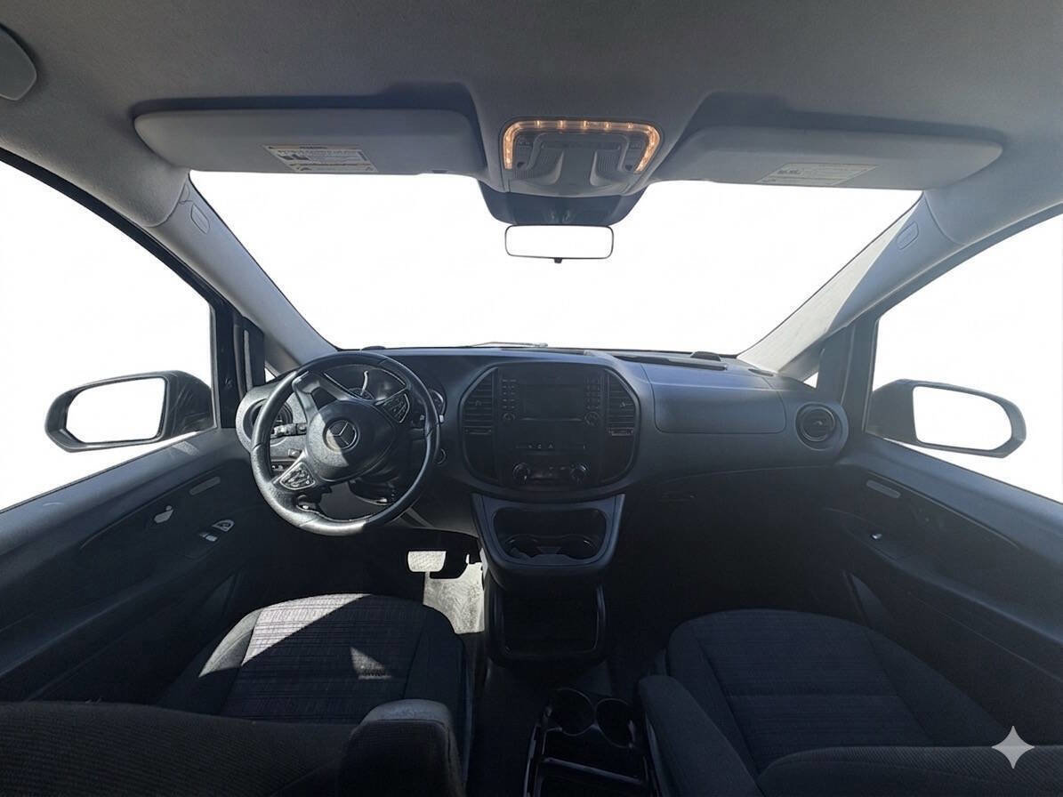 Used 2016 Mercedes-Benz Metris image 11