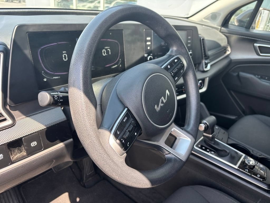 Certified 2023 Kia Sportage LX AWD/4WD image 6