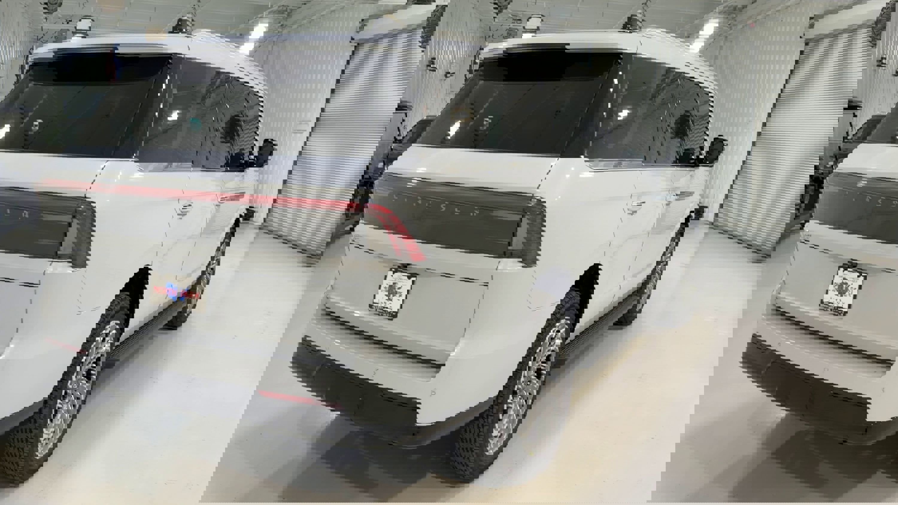 New 2026 Lincoln Navigator Premiere image 9