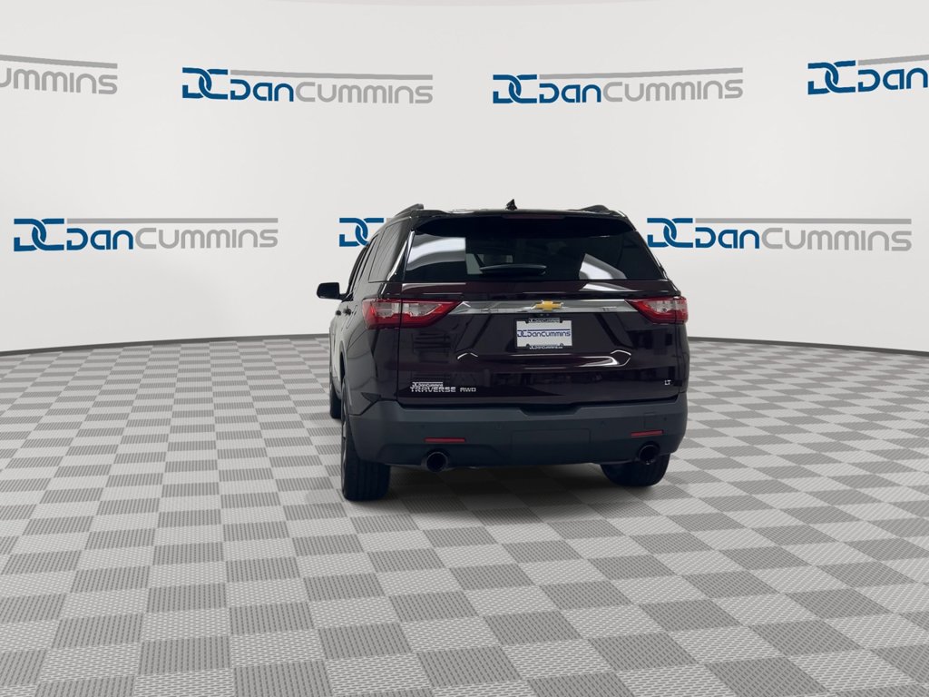 Used 2021 Chevrolet Traverse LT w/ LT Premium Package AWD/4WD image 7