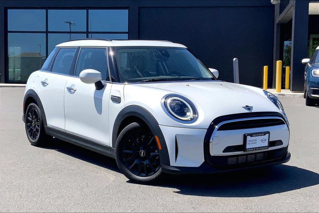 Certified 2024 MINI Cooper 4-Door Hardtop FWD 360° Tour