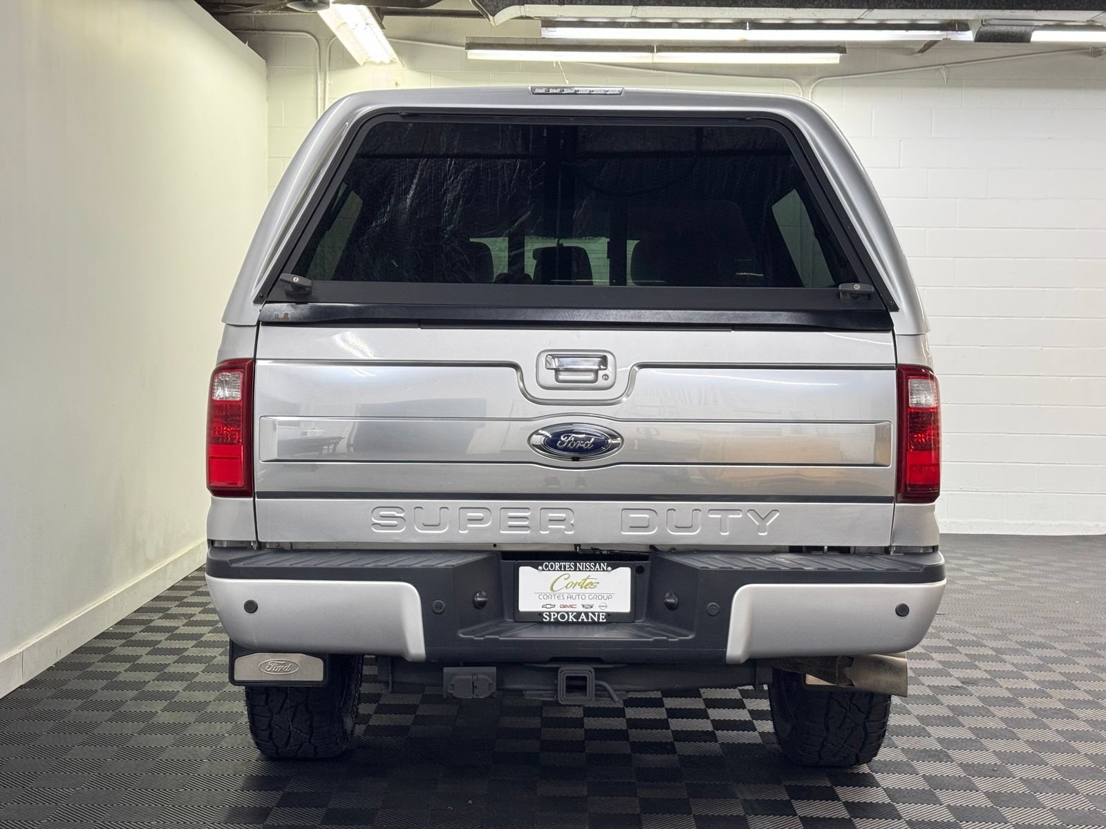 Used 2015 Ford F350 Platinum w/ Platinum Package AWD/4WD image 6