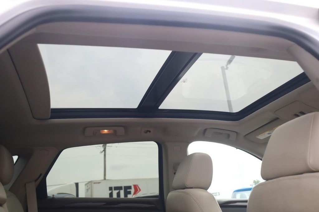 Used 2015 Cadillac SRX Premium FWD image 27