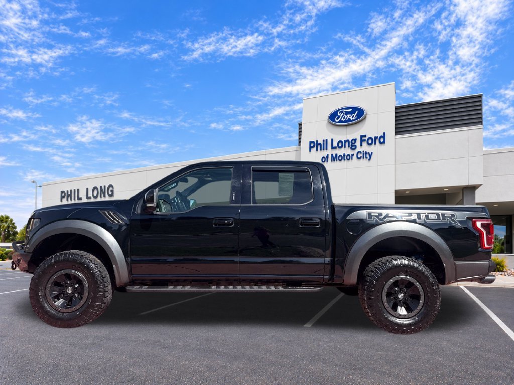 Certified 2018 Ford F150 Raptor w/ Equipment Group 802A Luxury AWD/4WD image 5