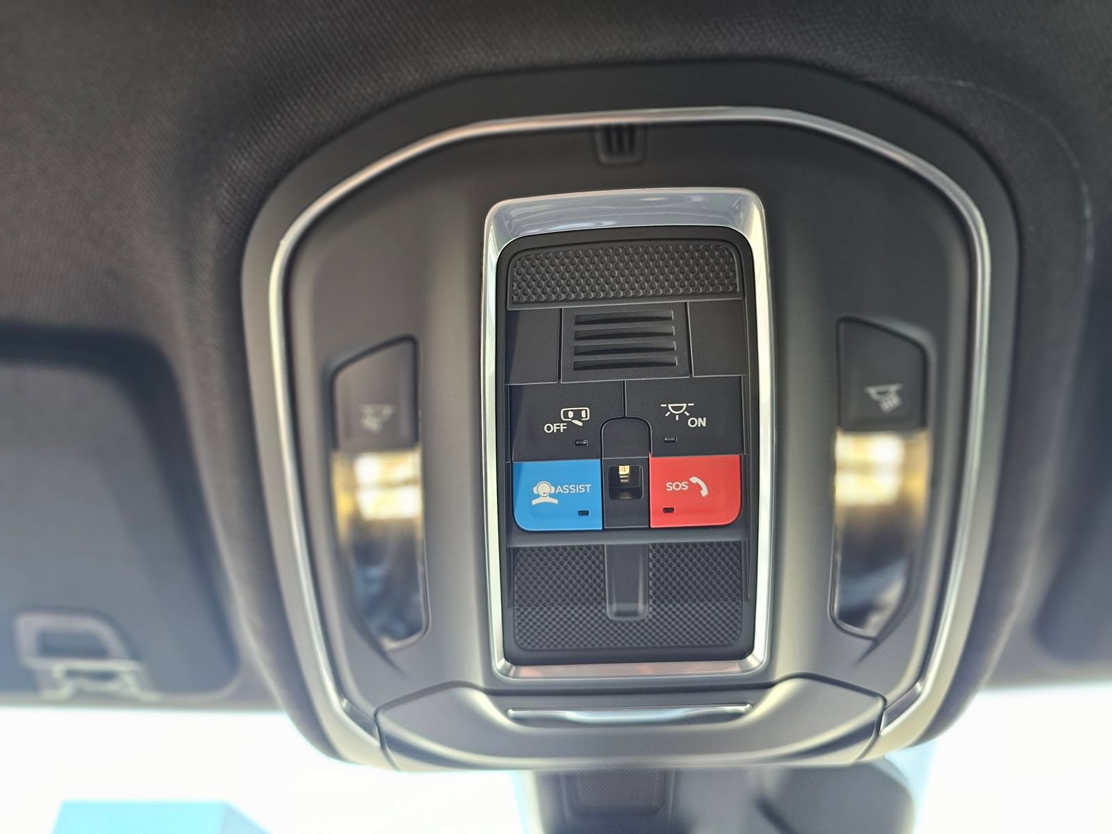 New 2026 Jeep Grand Cherokee Laredo RWD image 19