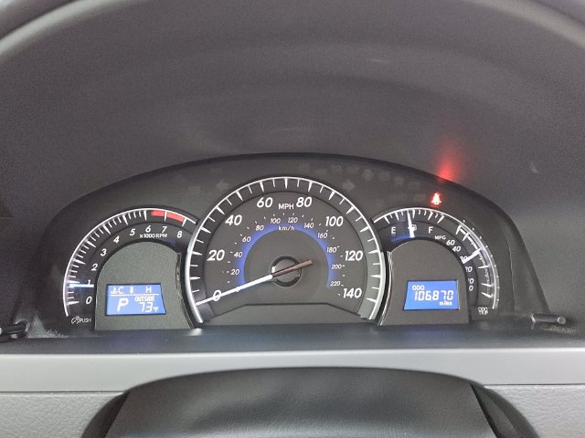Used 2014 Toyota Camry XLE w/ Leather Package FWD image 26