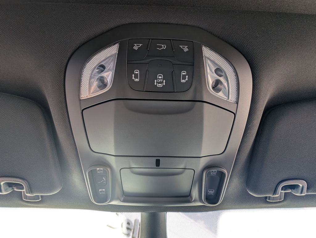 New 2026 Chrysler Pacifica Select image 31