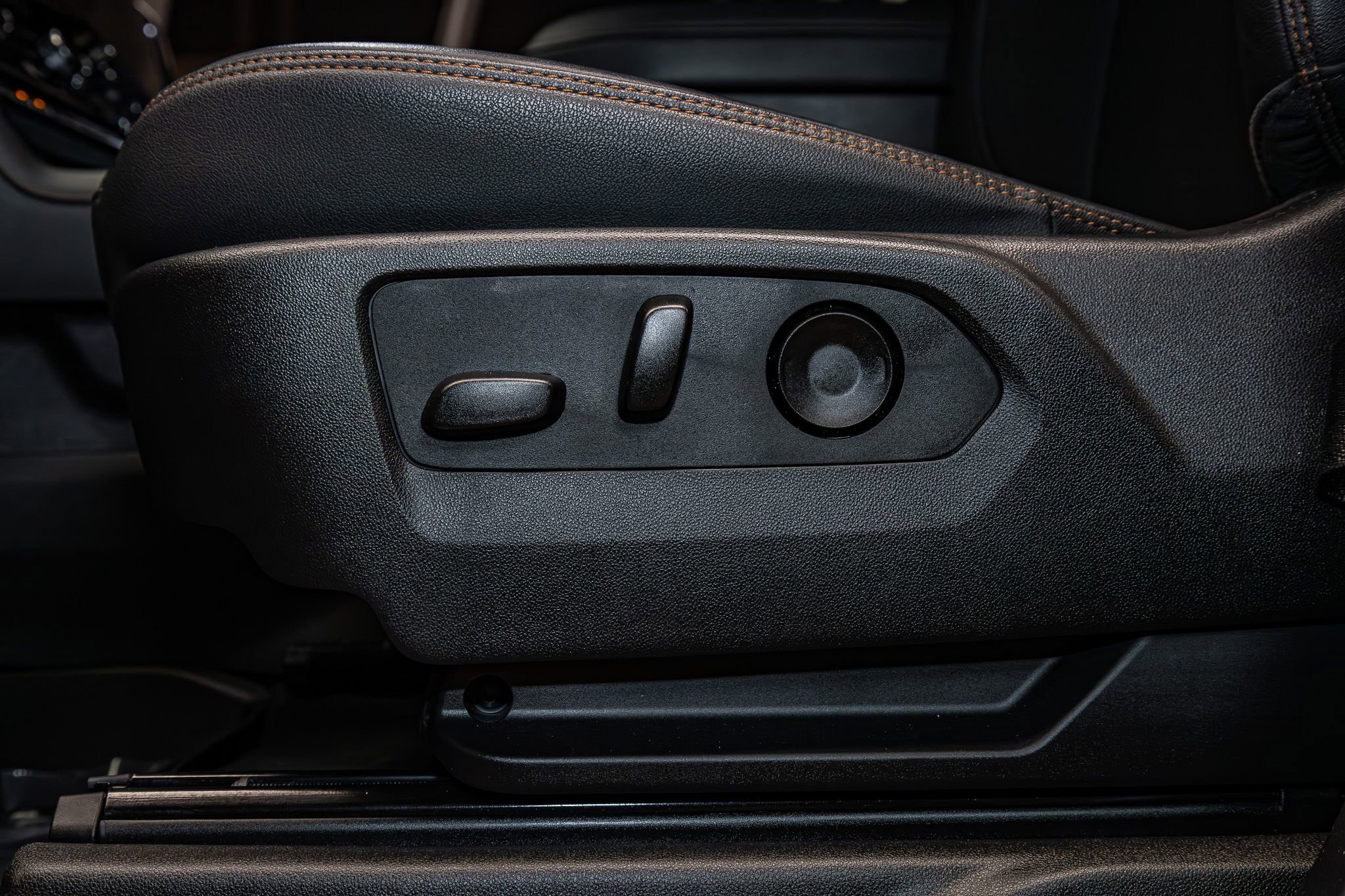 Used 2024 GMC Sierra 2500 AT4 w/ AT4 Premium Plus Package image 20