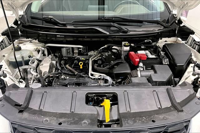 Used 2021 Nissan Rogue SV image 31