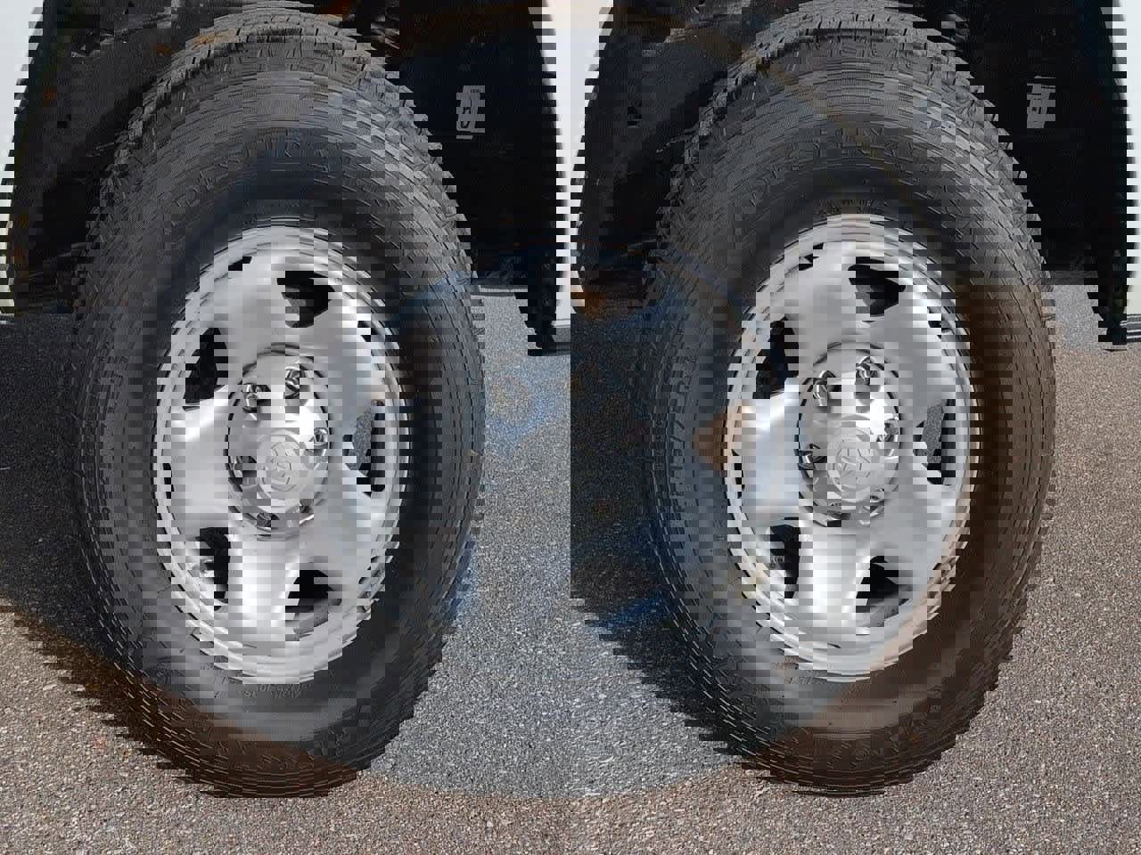 Used 2022 Toyota Tacoma SR image 13