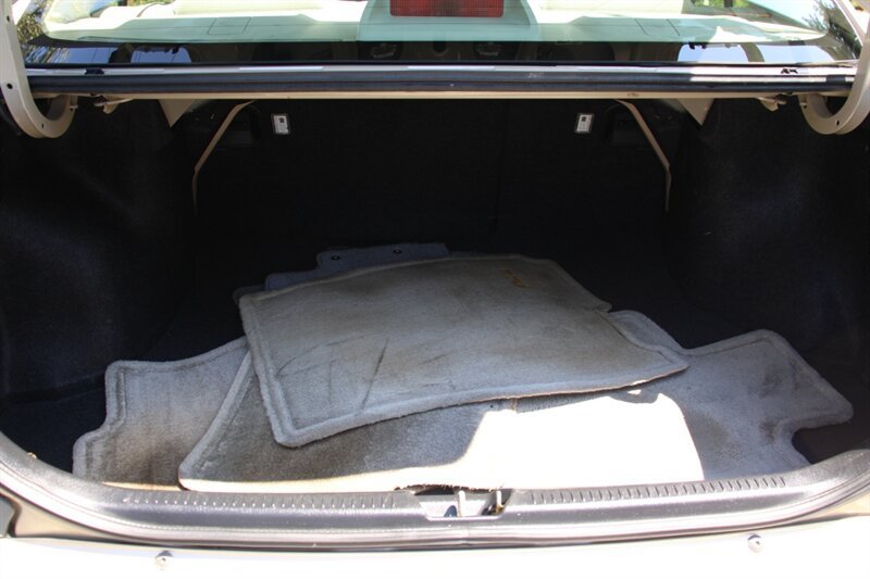 Used 2003 MAZDA Protege FWD image 15