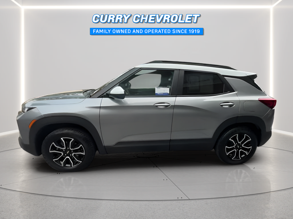 Used 2023 Chevrolet TrailBlazer ACTIV w/ Sun and Liftgate Package AWD/4WD image 7
