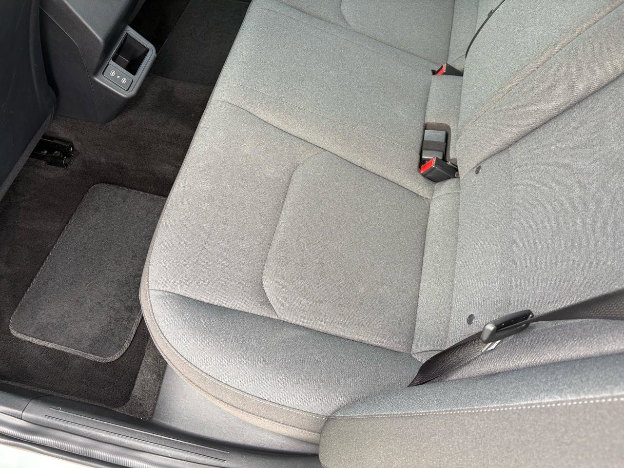 Used 2025 Kia K4 LXS FWD image 37