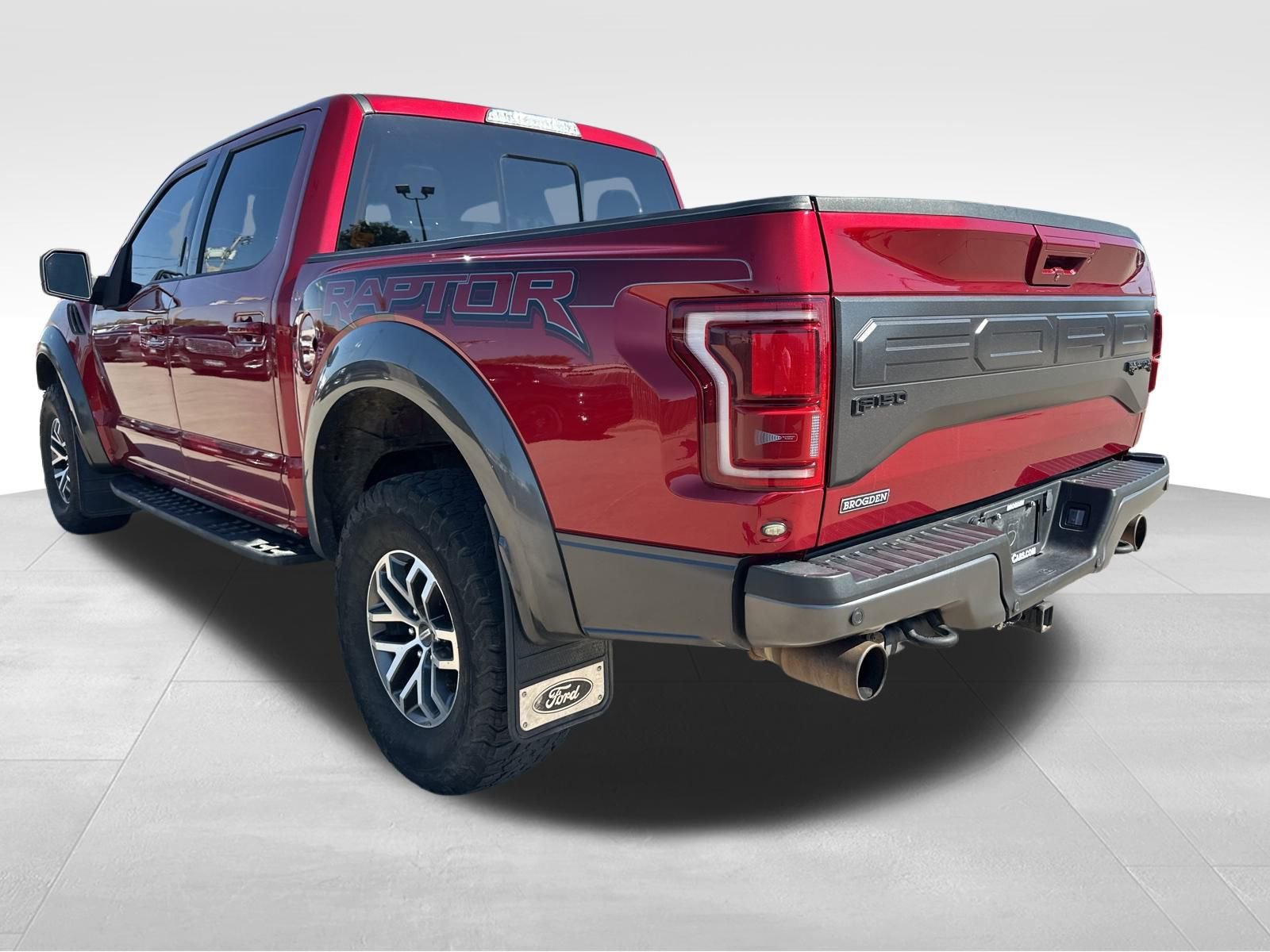 Used 2017 Ford F150 Raptor w/ Equipment Group 802A Luxury image 13