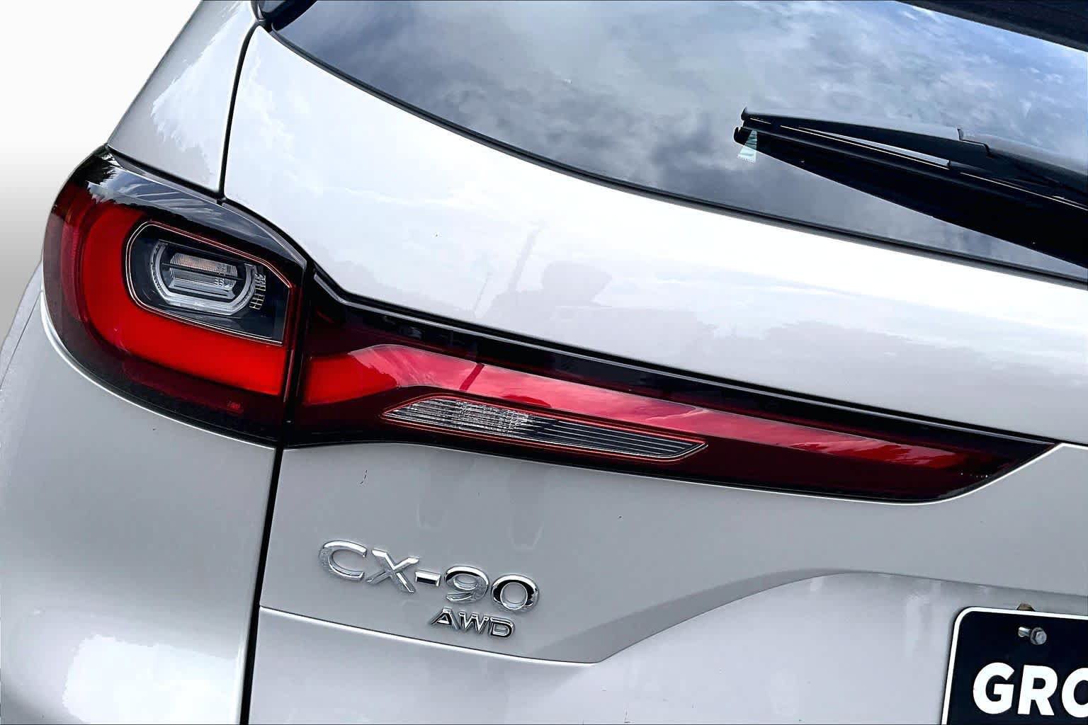 Used 2024 MAZDA CX-90 Plug-In Hybrid w/ Preferred AWD/4WD image 29