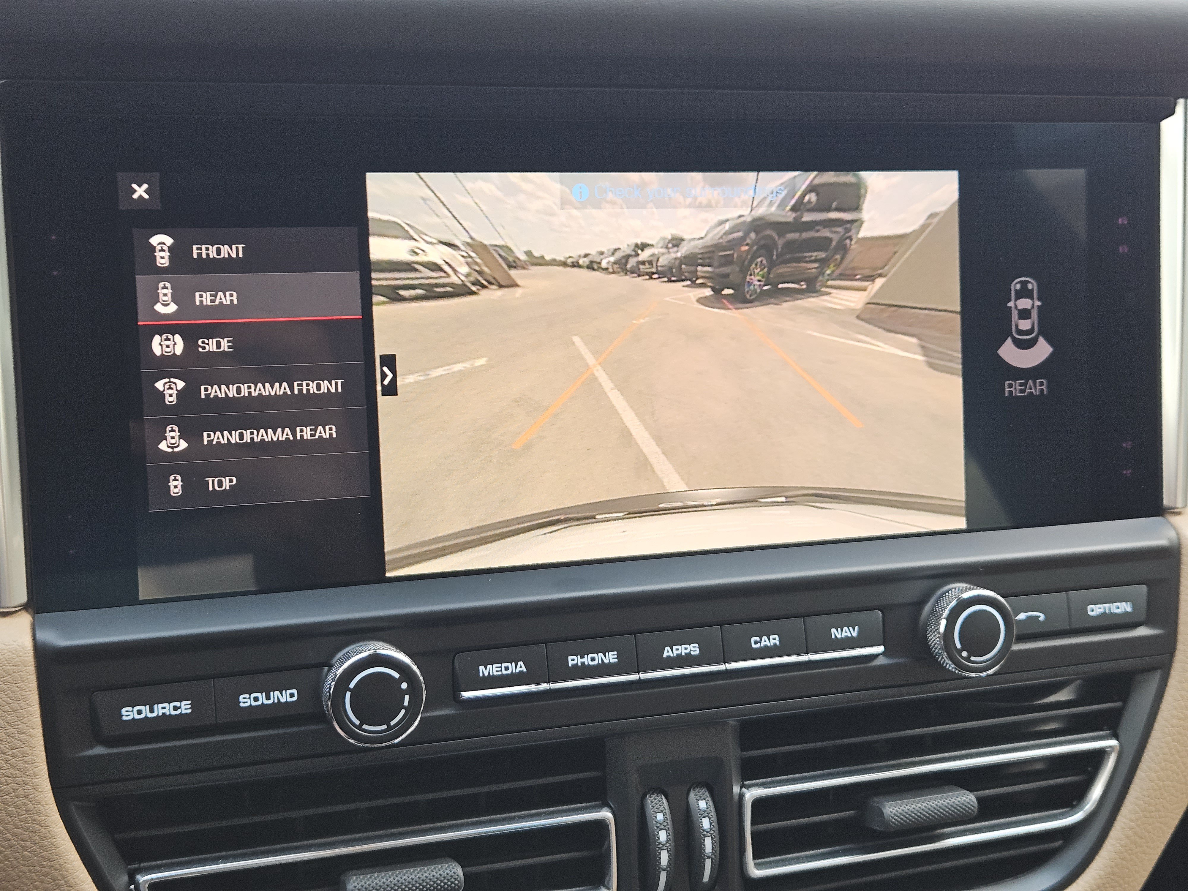 Certified 2021 Porsche Macan GTS AWD/4WD image 18