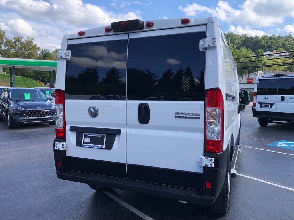Used 2025 RAM ProMaster 2500 w/ U-Haul Equipment Group FWD image 5
