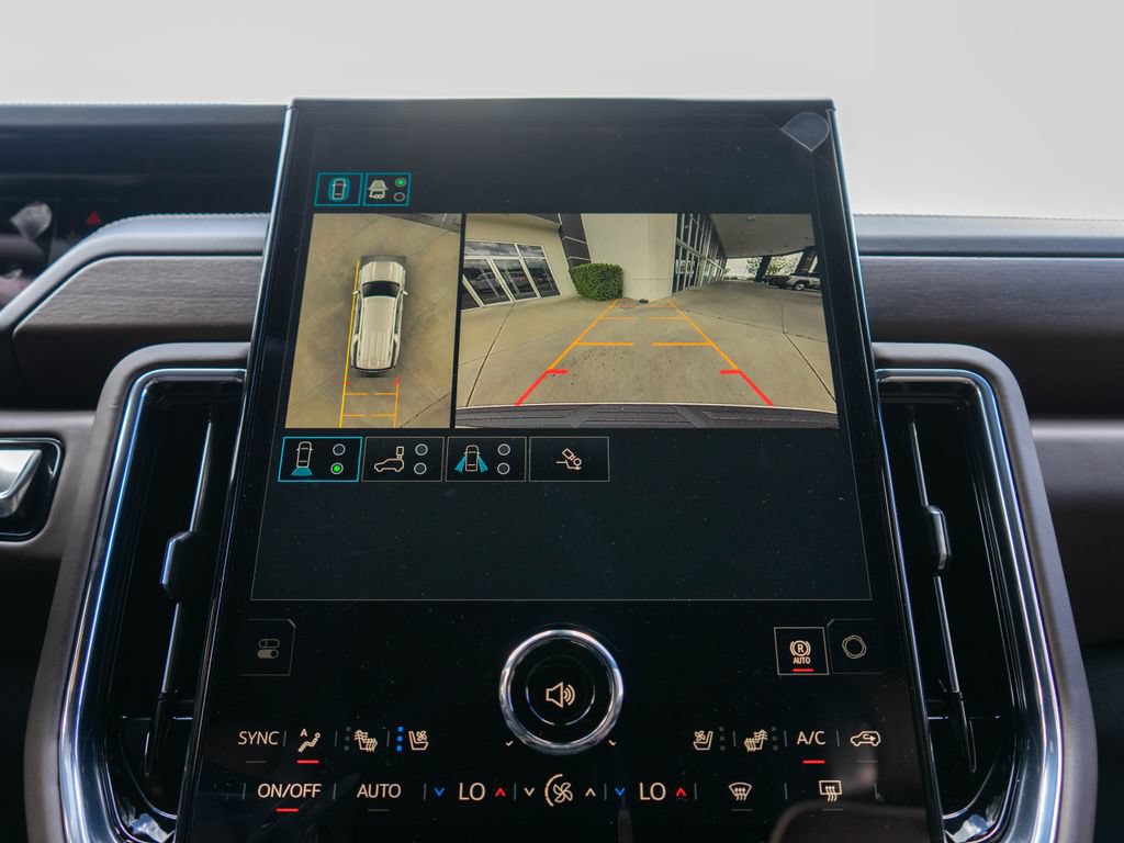 New 2026 GMC Yukon XL Denali Ultimate AWD/4WD image 29