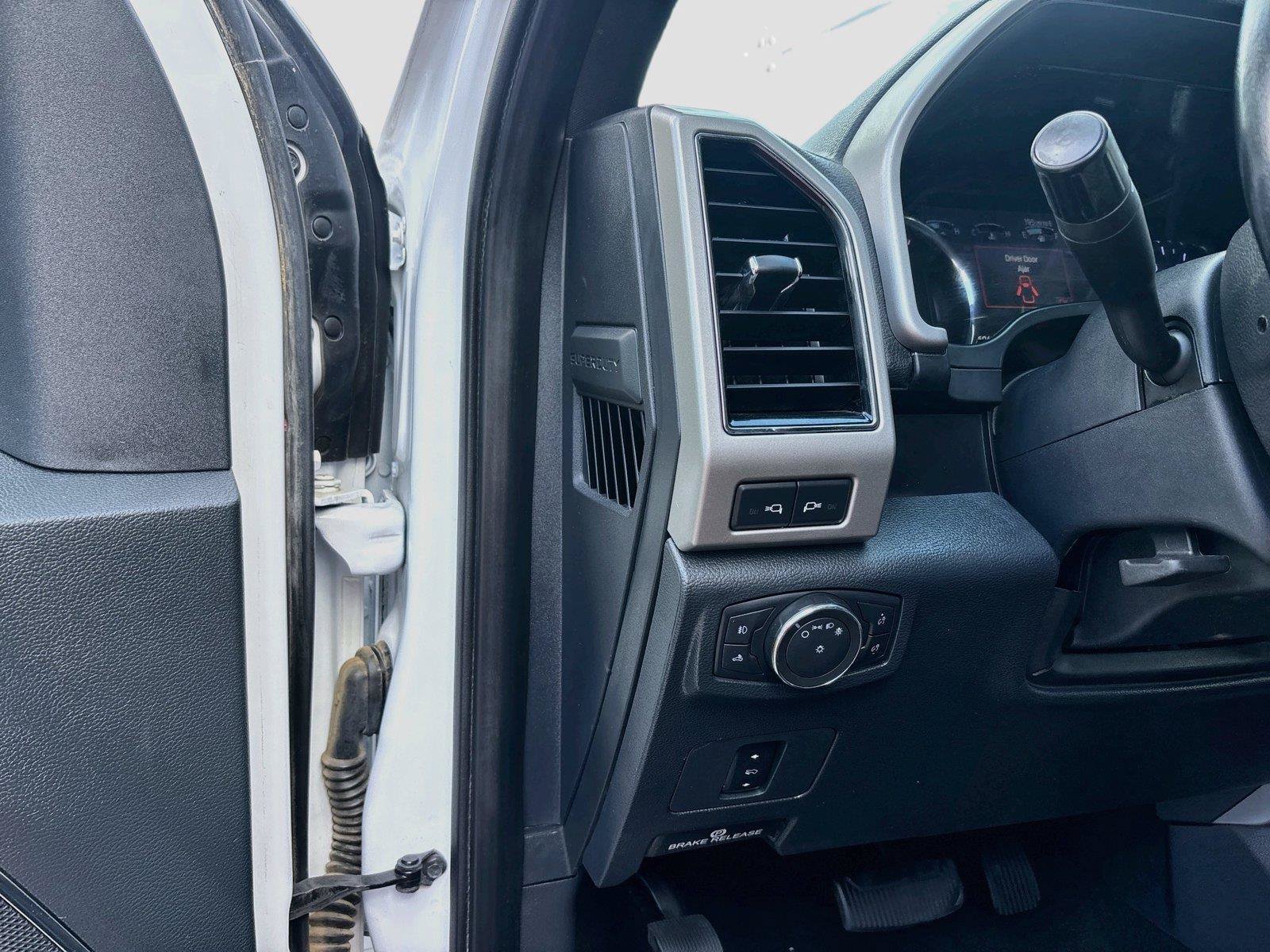 Used 2022 Ford F250 Lariat w/ Lariat Value Package AWD/4WD image 30