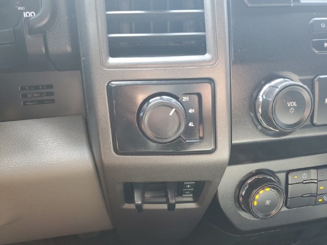 Used 2019 Ford F250 XL w/ STX Appearance Package AWD/4WD image 27