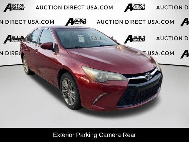 Used 2016 Toyota Camry SE image 3