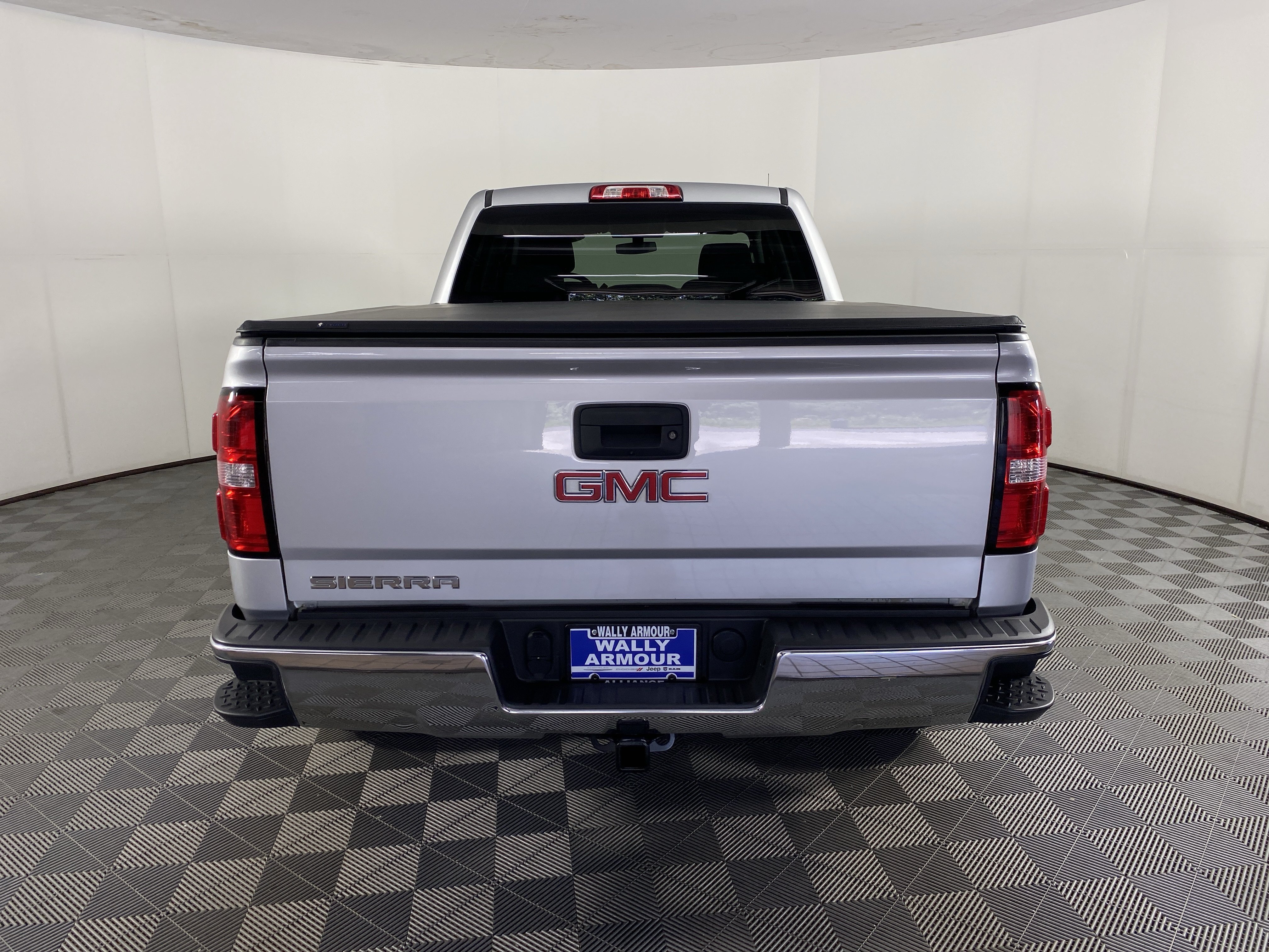 Used 2018 GMC Sierra 1500 4x4 Double Cab w/ Sierra Appearance Package image 6