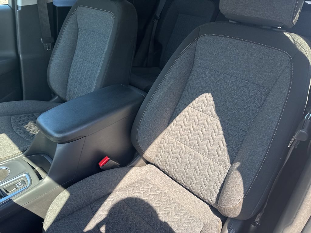 Used 2024 Chevrolet Equinox LT FWD image 15