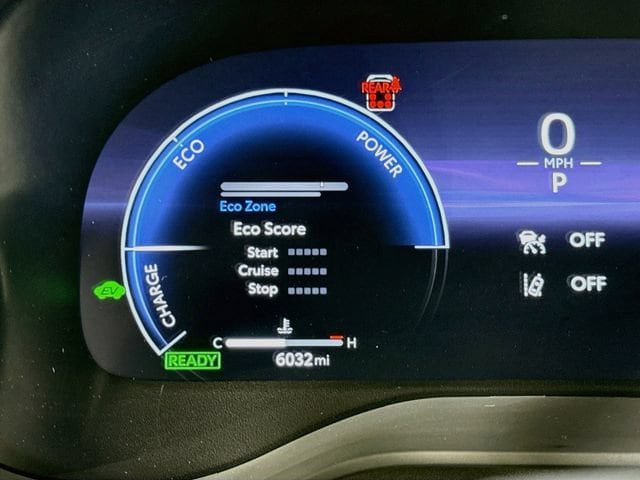 Certified 2026 Toyota Sienna Limited FWD image 14