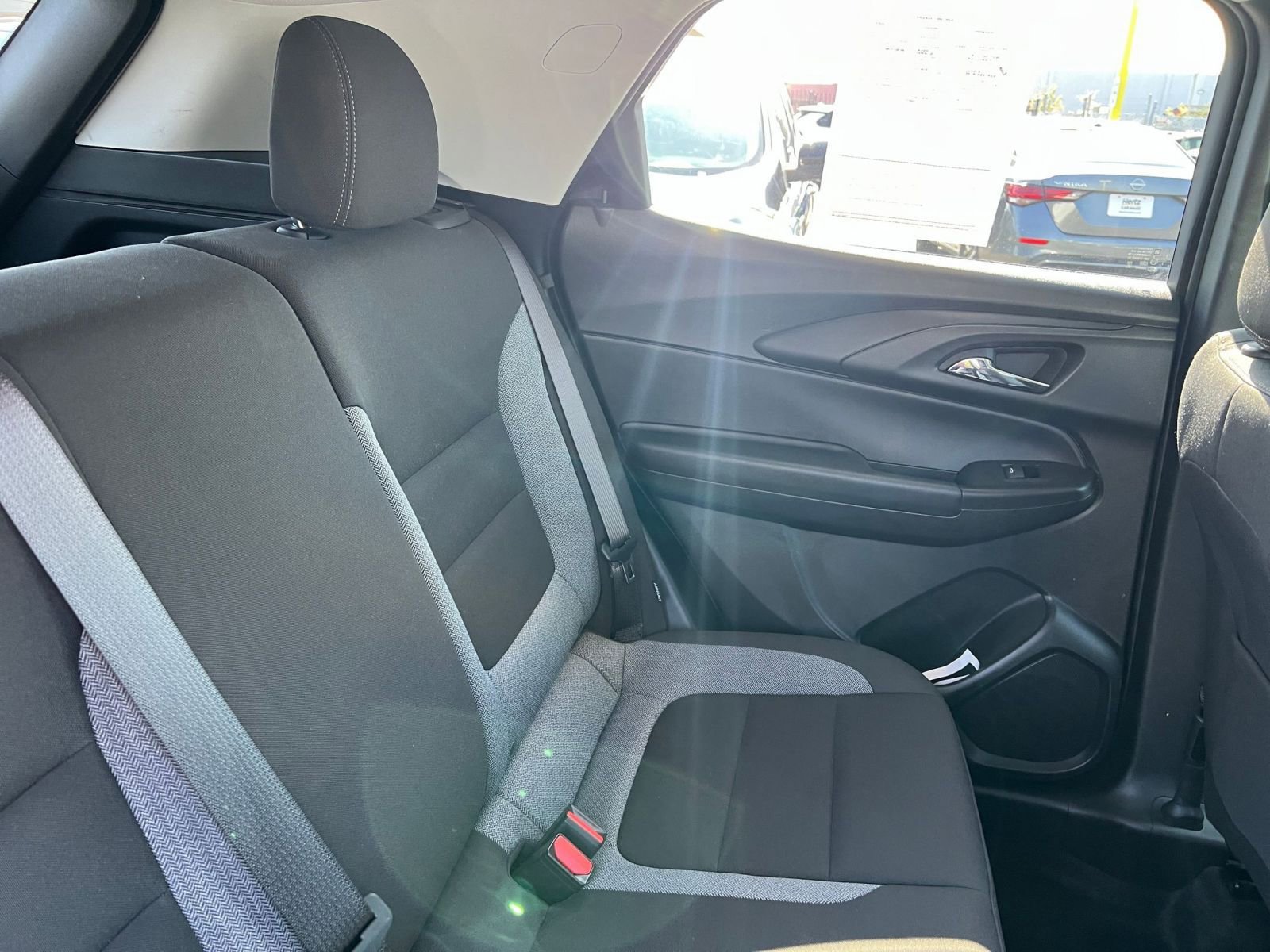 Used 2025 Chevrolet TrailBlazer LT image 35