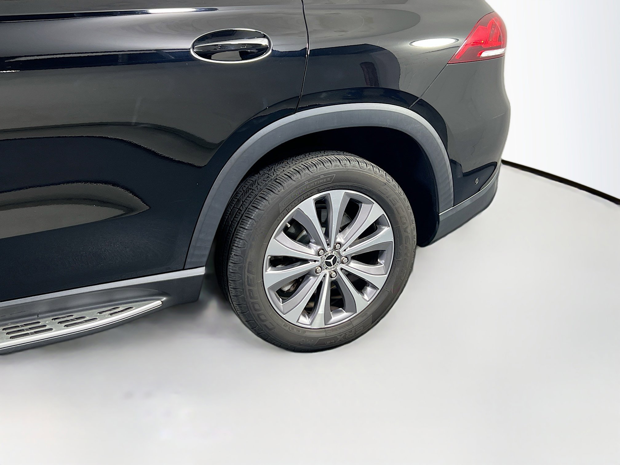 Used 2021 Mercedes-Benz GLE 350 4MATIC image 31