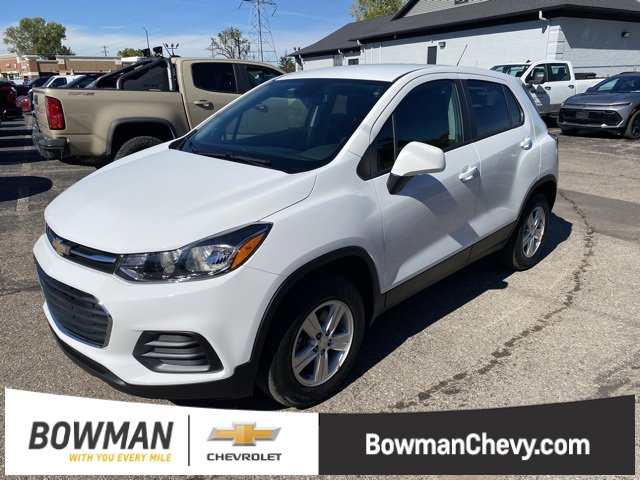 Used 2022 Chevrolet Trax LS w/ Tint and Cruise Package