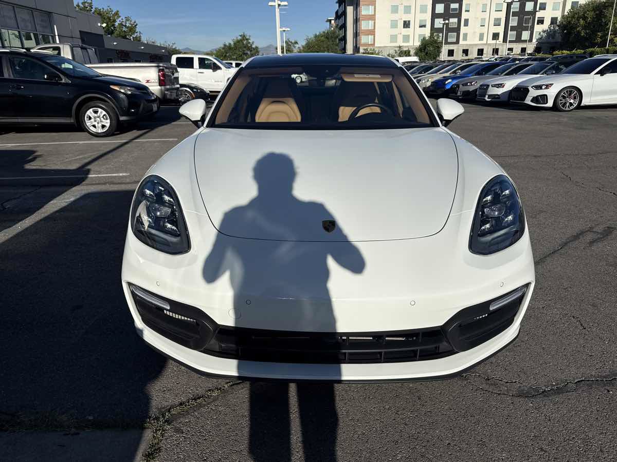 Used 2021 Porsche Panamera 4 Executive AWD/4WD image 3