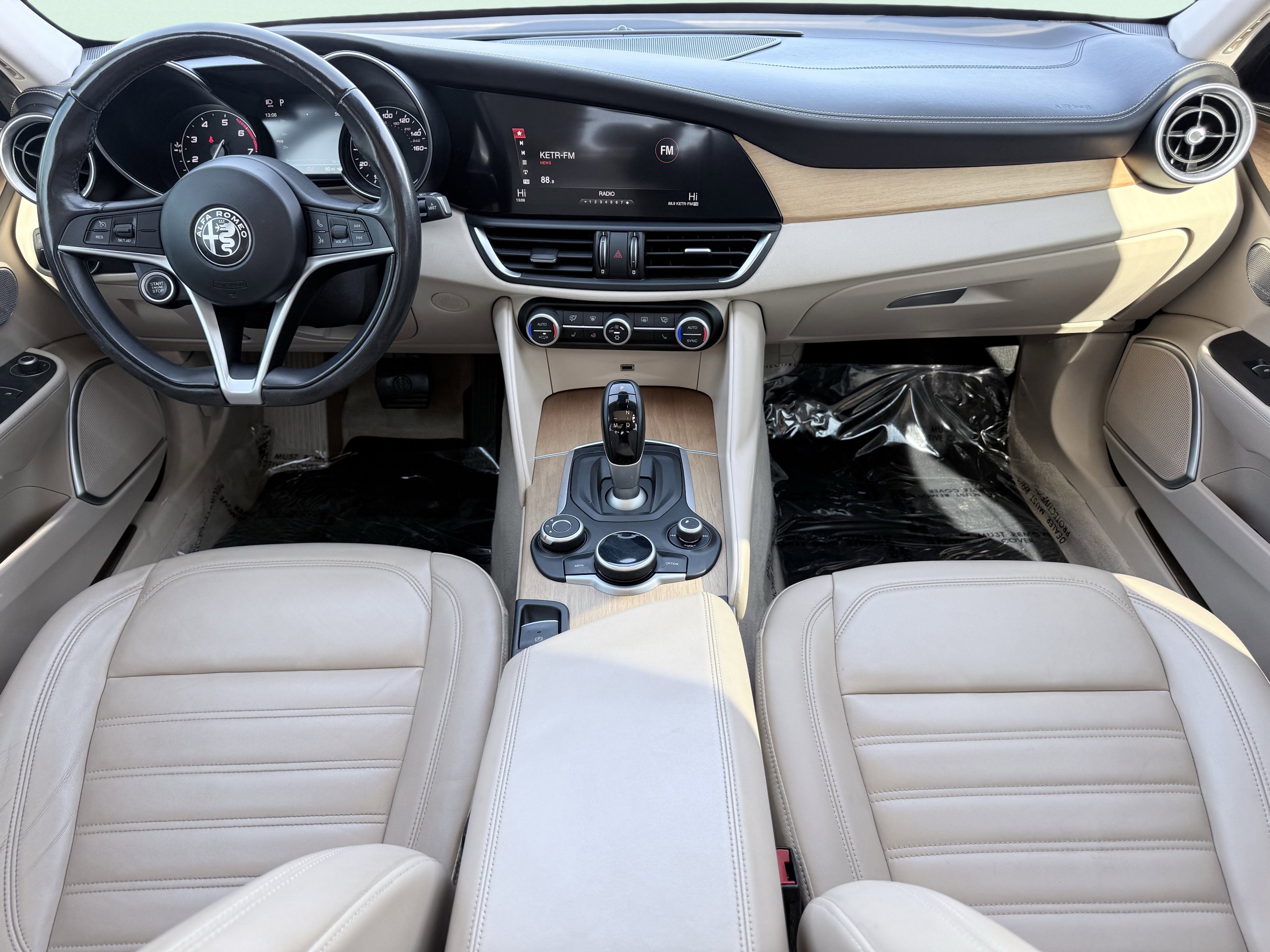 Used 2017 Alfa Romeo Giulia Ti w/ TI Lusso Light Wood Package image 3