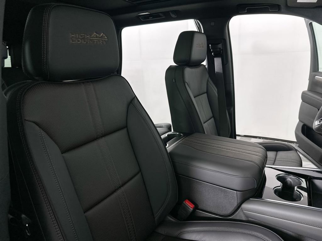 New 2026 Chevrolet Tahoe High Country w/ Sun And Tow Package image 29