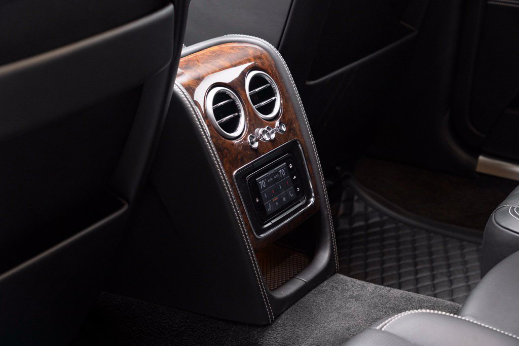 Used 2014 Bentley Flying Spur W12 AWD/4WD image 57