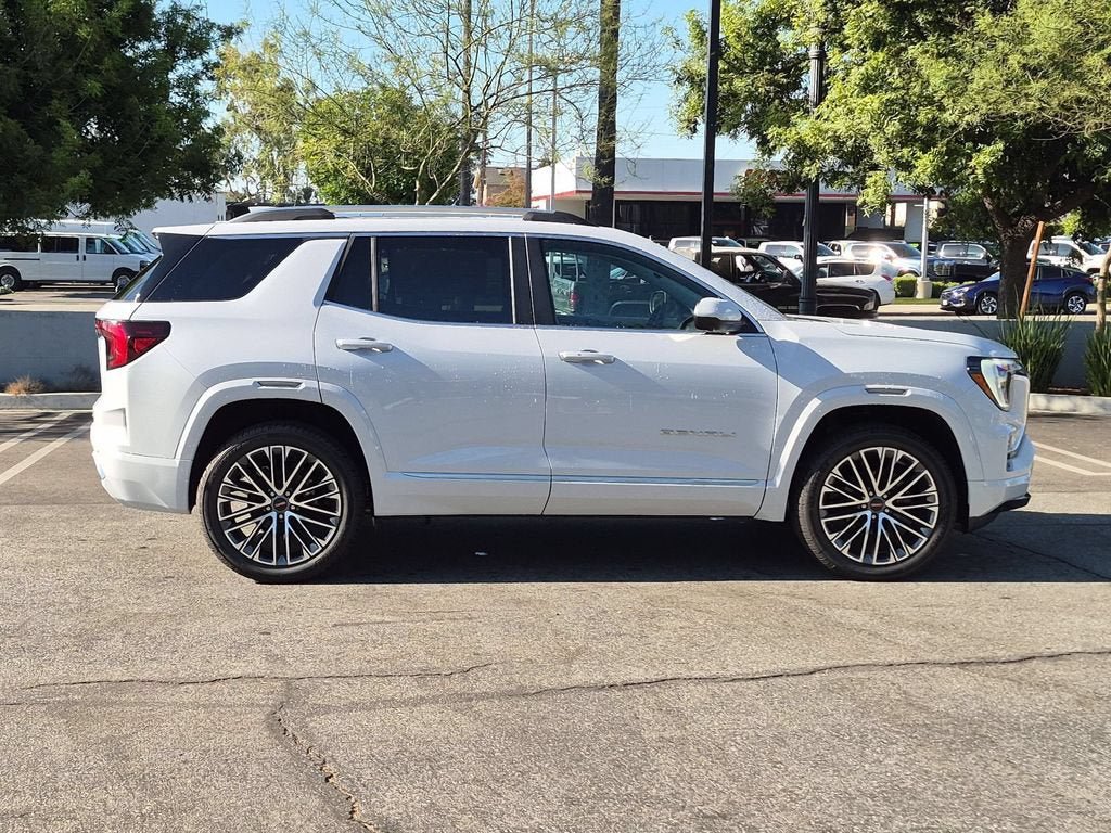 New 2026 GMC Terrain Denali AWD/4WD image 2
