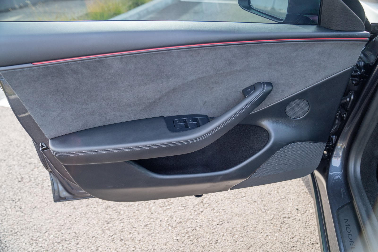 Used 2024 Tesla Model 3 Performance AWD/4WD image 10